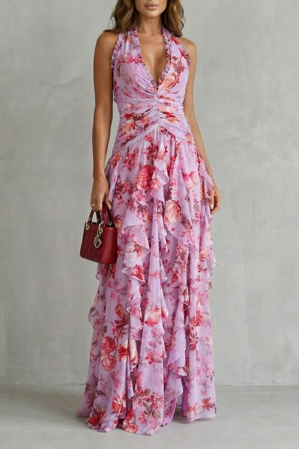 Belladina | Romántica Cascada de Rosas — Vestido Largo con Escote Halter