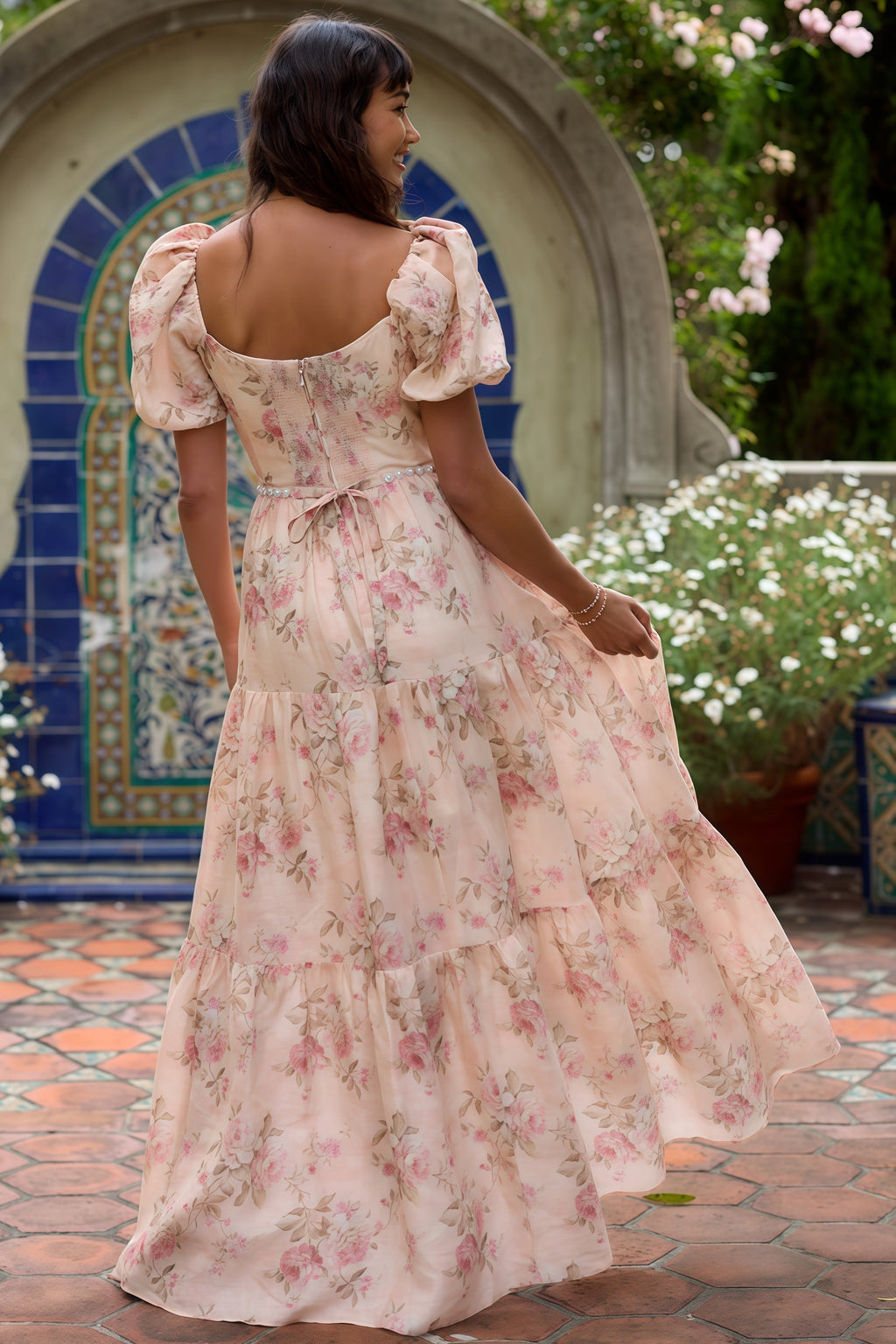 Layla | Vestido Elegante de Caída Fluida